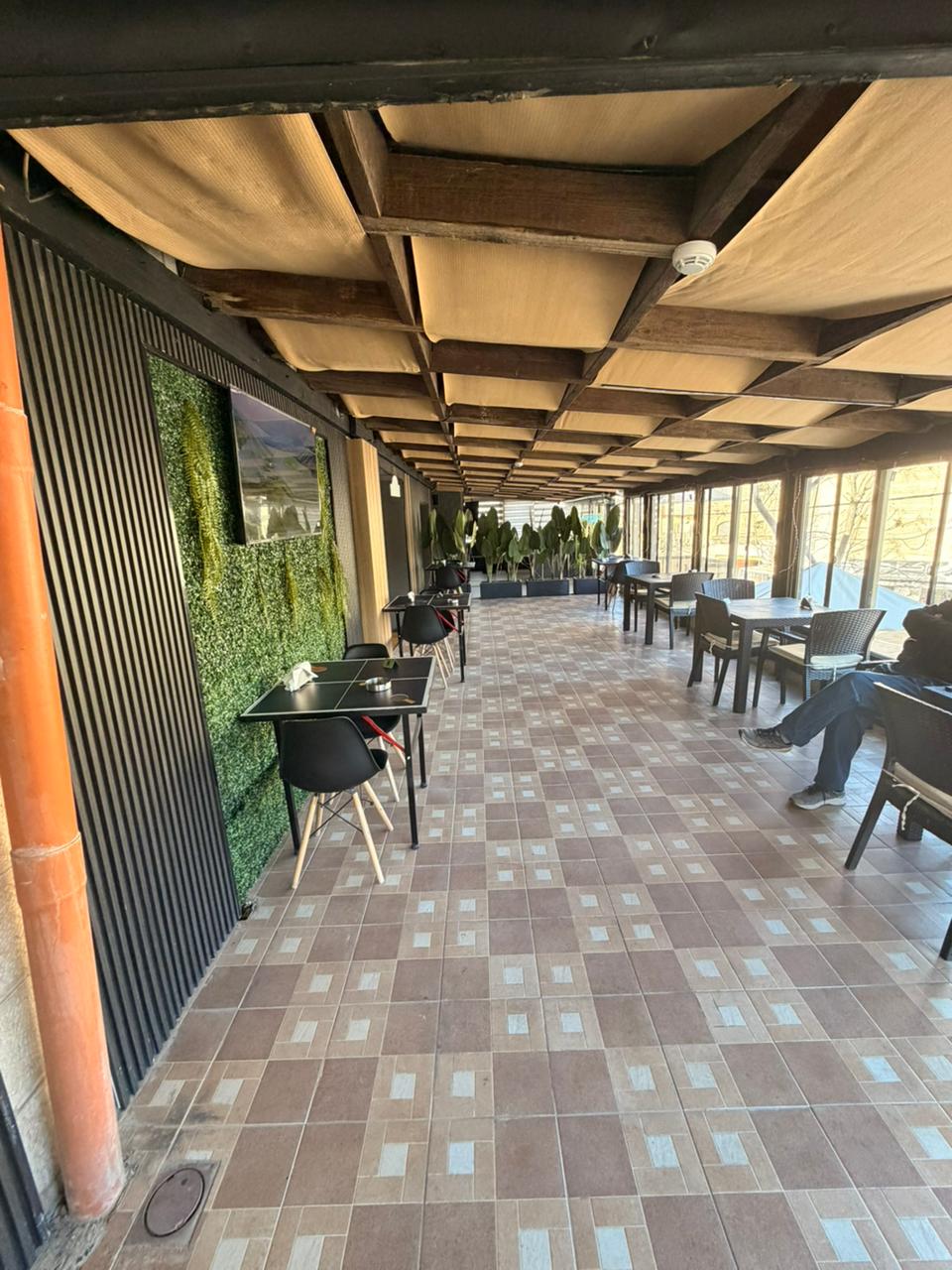 Coffee House | Joniss Center