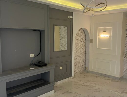 Multi-Purpose Medical Room | Villa 5 Clinic