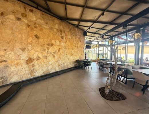 Prime indoor space | Ardh Café